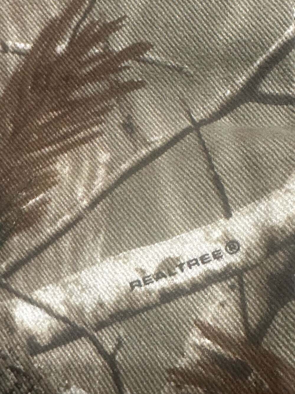 Realtree AP 5-Pocket Camo Hunting Pants with Reinforced Knees - Picture 3 of 6